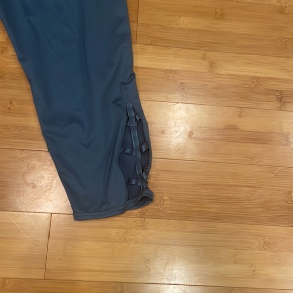 Joy Lab leggings - Picture 2 of 7